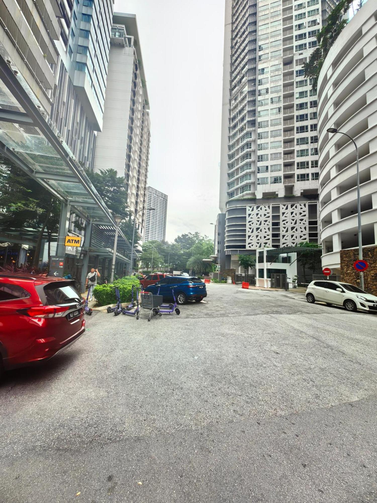 Summer Suites By Moon Orchid Kuala Lumpur Exterior foto
